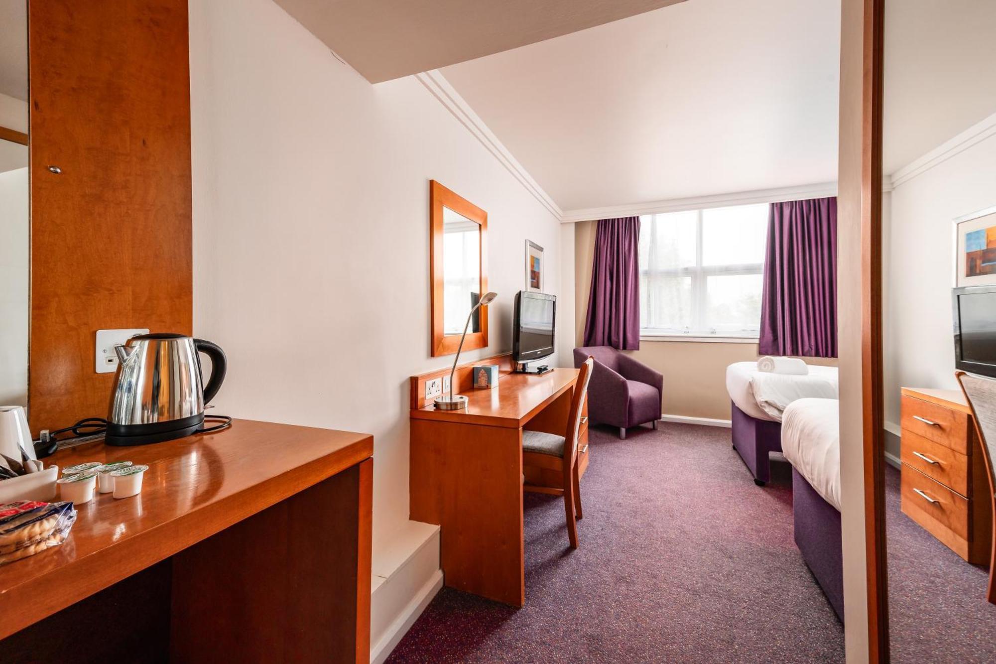 Milestone Peterborough Hotel A1M, Sure Hotel Collection By Best Western Stilton Dış mekan fotoğraf