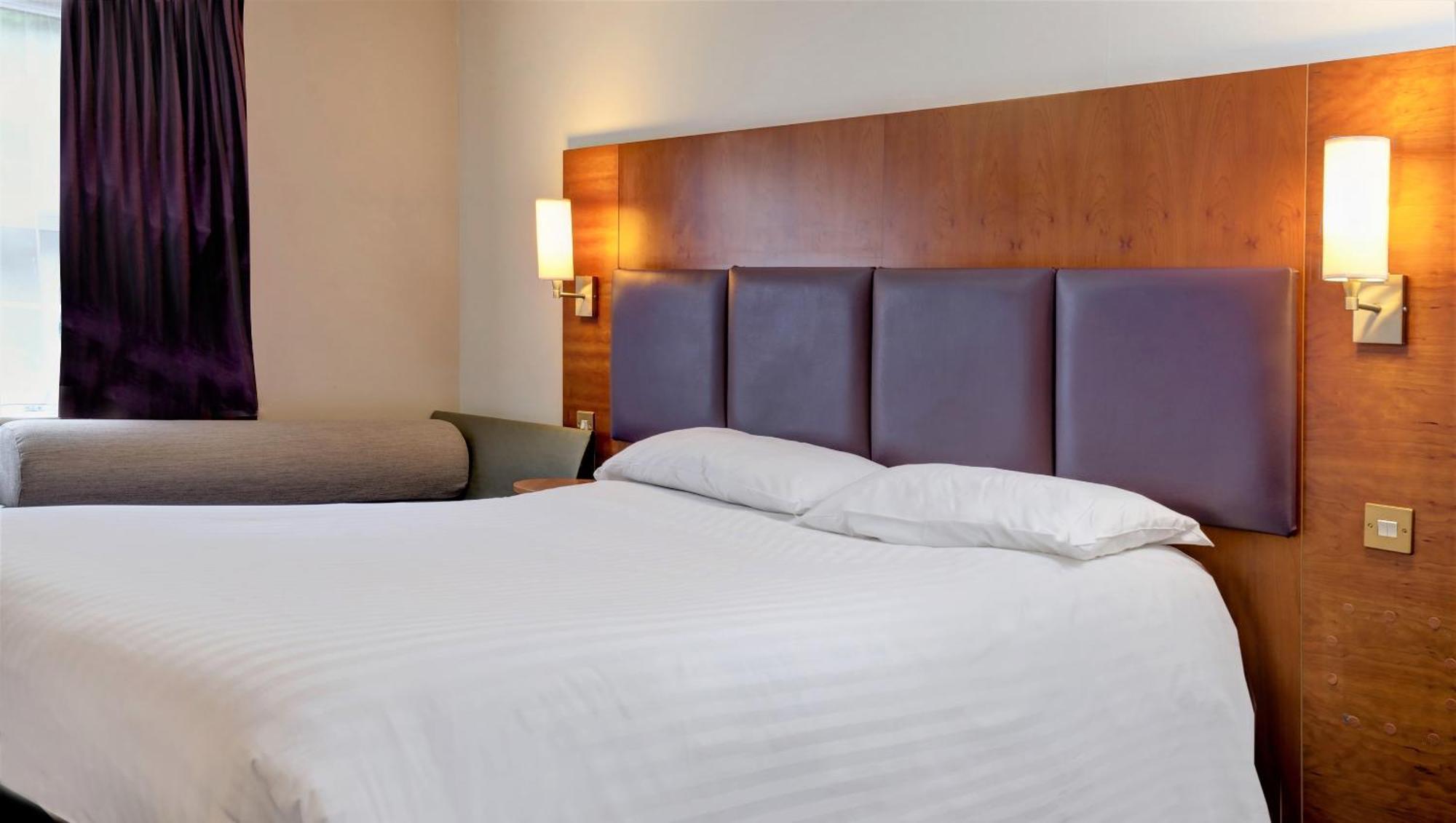 Milestone Peterborough Hotel A1M, Sure Hotel Collection By Best Western Stilton Dış mekan fotoğraf