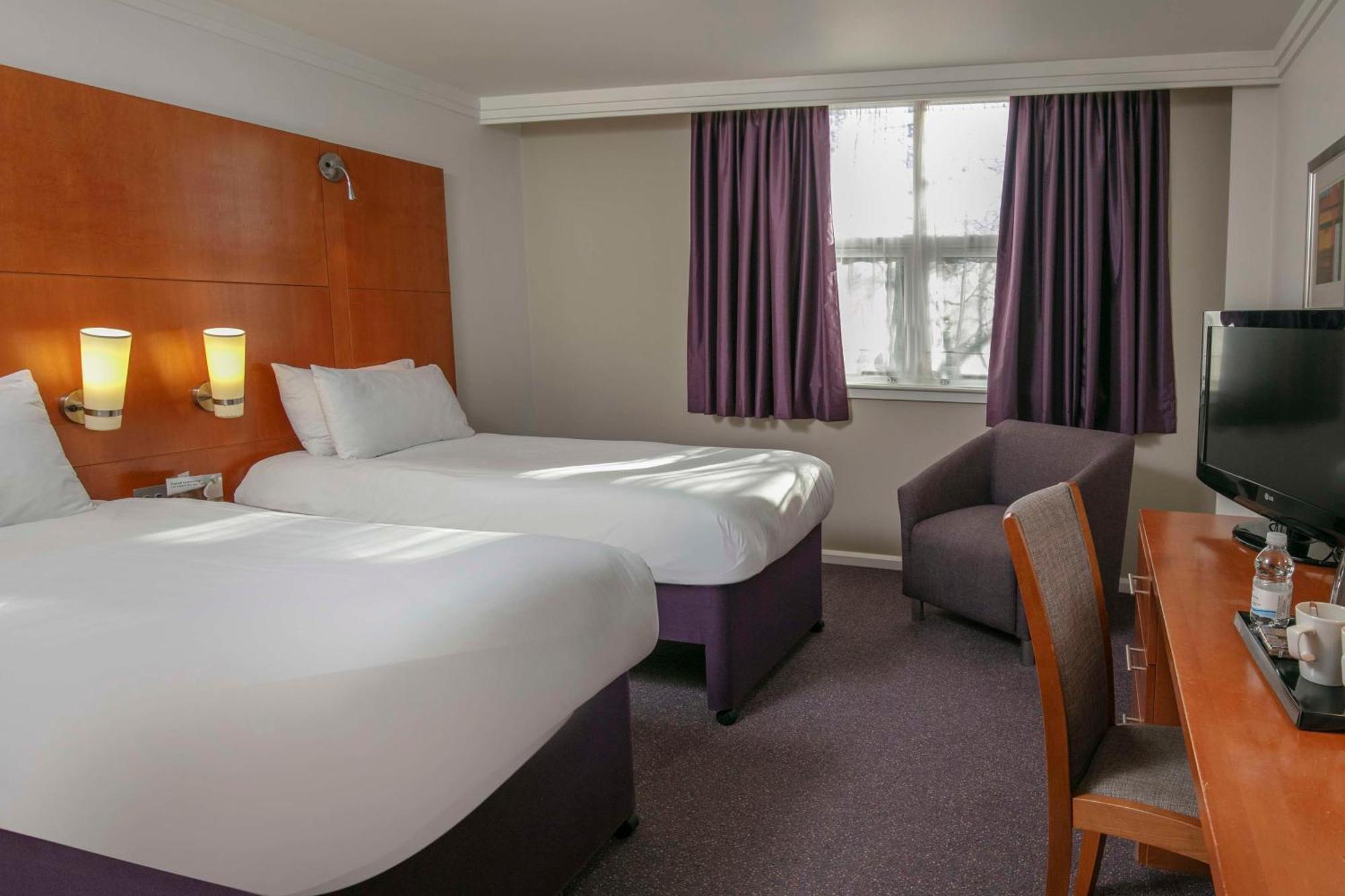 Milestone Peterborough Hotel A1M, Sure Hotel Collection By Best Western Stilton Dış mekan fotoğraf